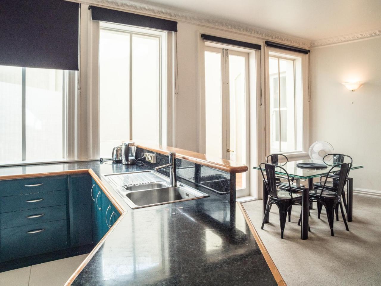 U Suites On Manners Wellington Eksteriør bilde
